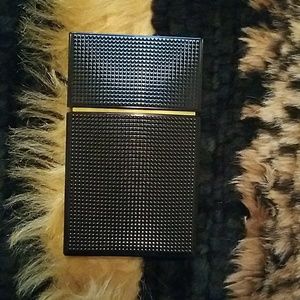 Elizabeth and James Nirvana Black